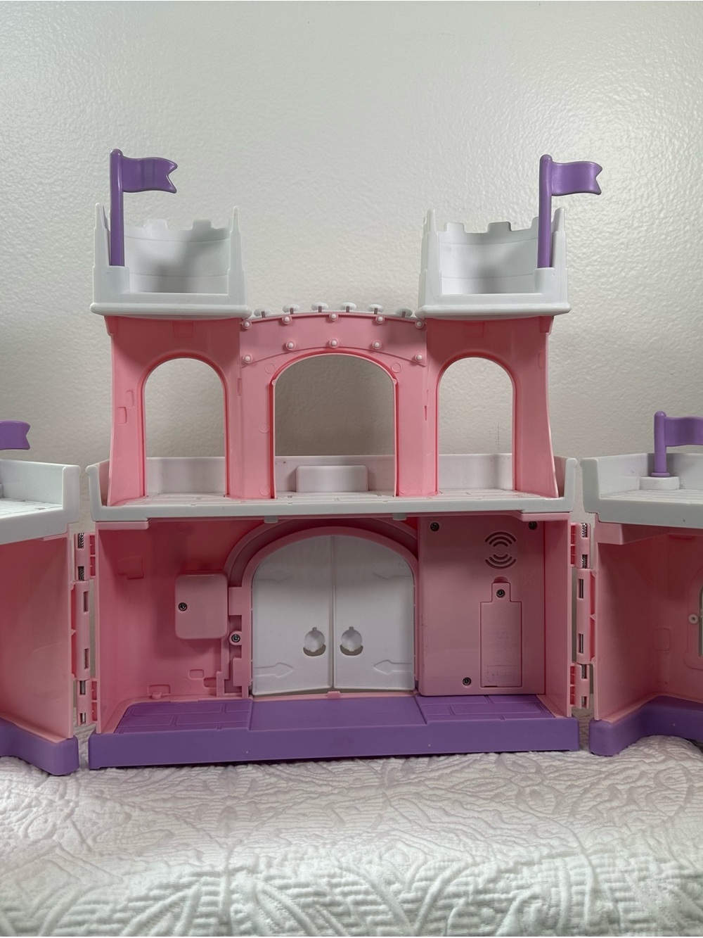 Fisher-Price Little People Princess Castle Playset w Figures & Accessories 13pc - Picture 8 of 15